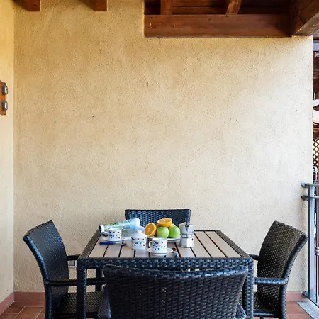 Appartement Myrsine 13-4